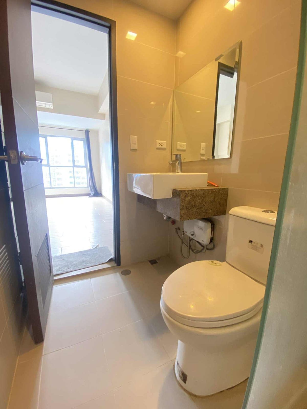 FOR RENT | Studio – ₱20,000 / month - photo 4