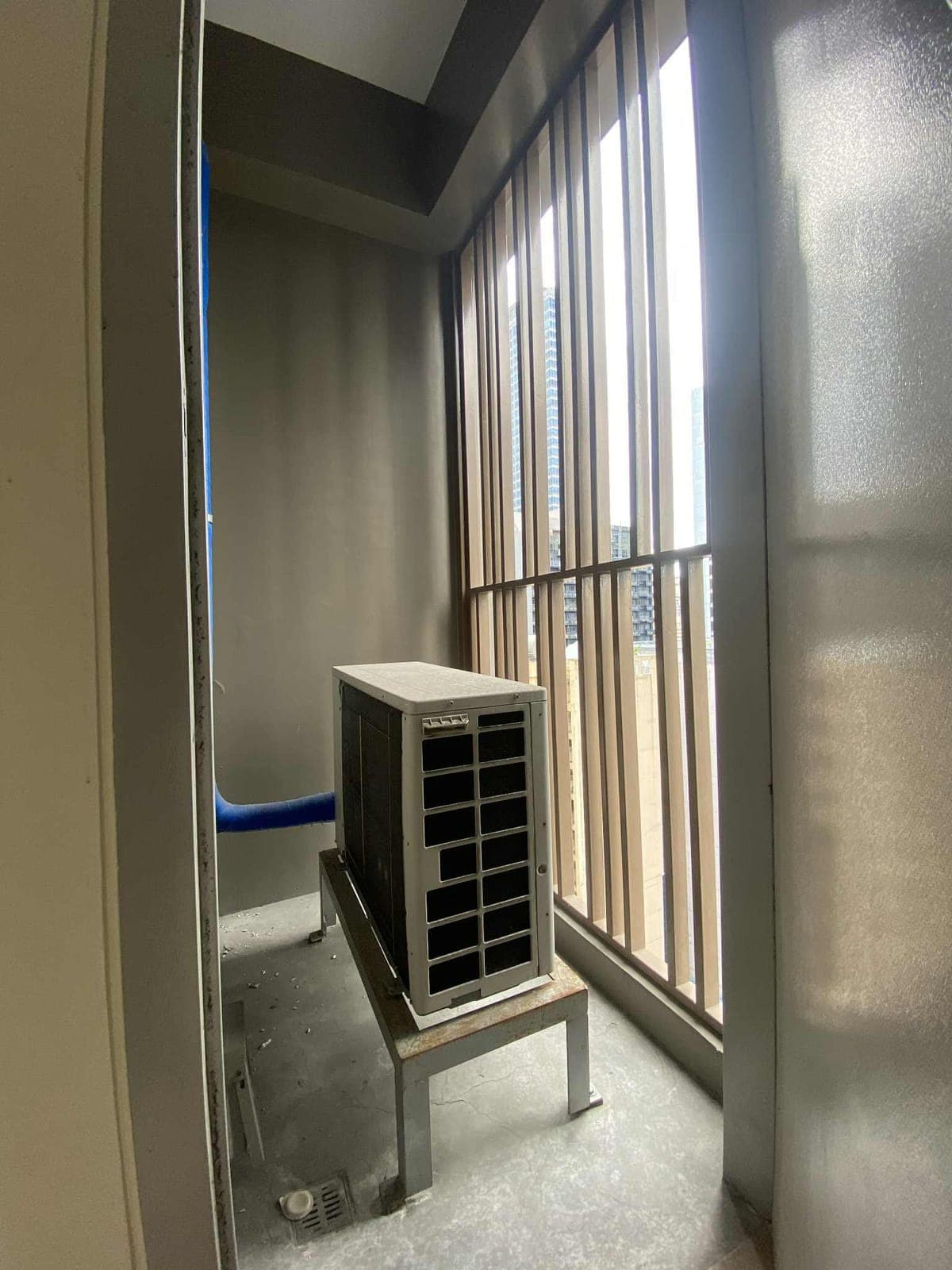 FOR RENT | Studio – ₱20,000 / month - photo 6