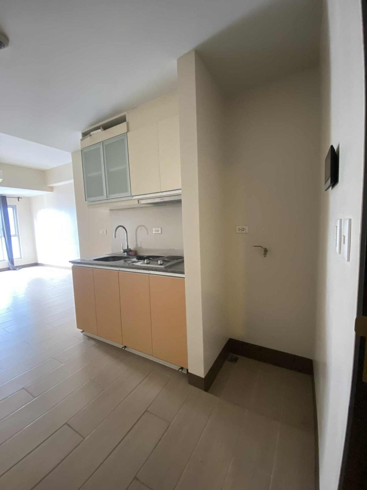 FOR RENT | Studio – ₱20,000 / month - photo 8