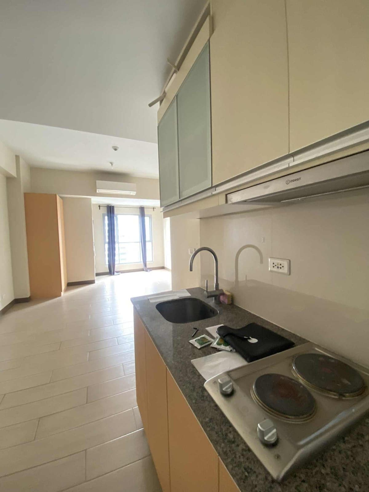 FOR RENT | Studio – ₱20,000 / month - photo 9