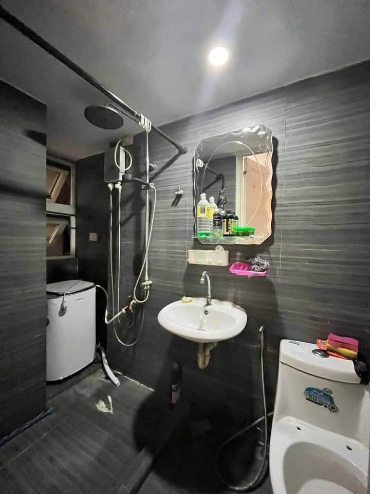 # **FOR RENT: VICTORIA DE MAKATI - 2 Bedroom Unit** - photo 2