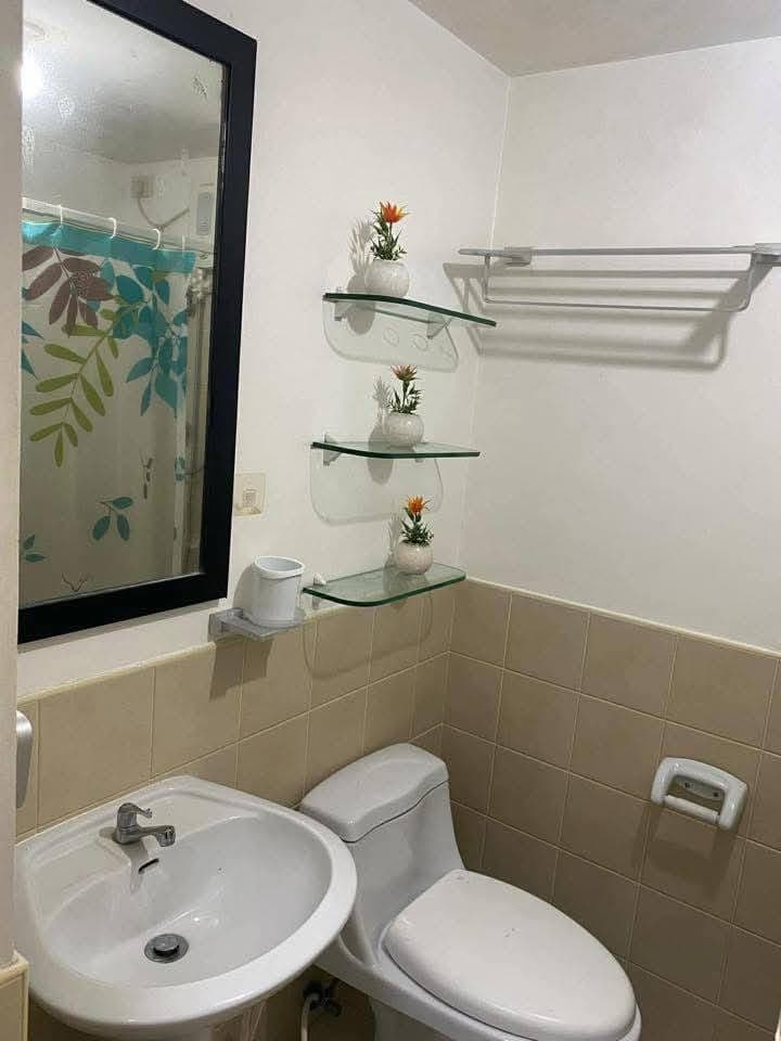 For Lease at The Oriental Place - photo 8