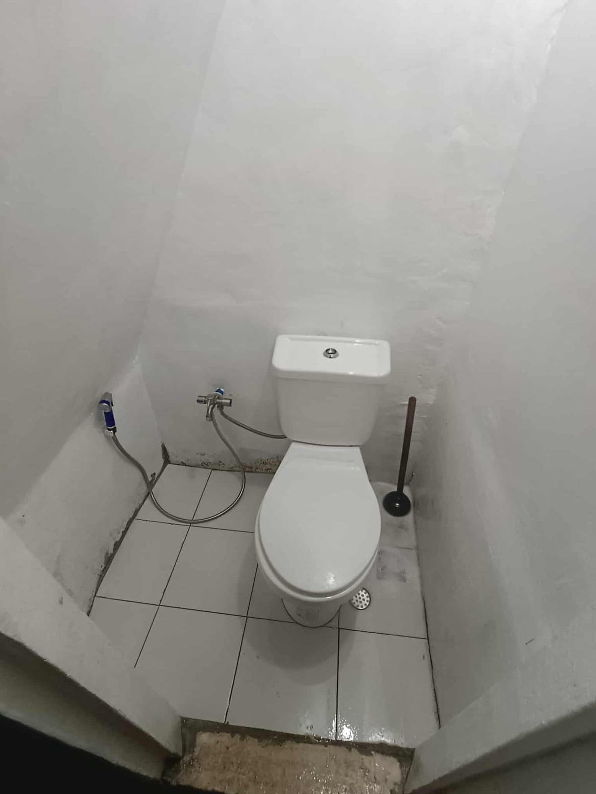 Meron din po BED SPACER for MALE 1 room good for 4 person - photo 1