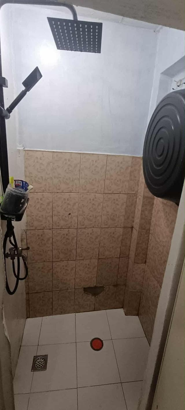 Meron din po BED SPACER for MALE 1 room good for 4 person - photo 2