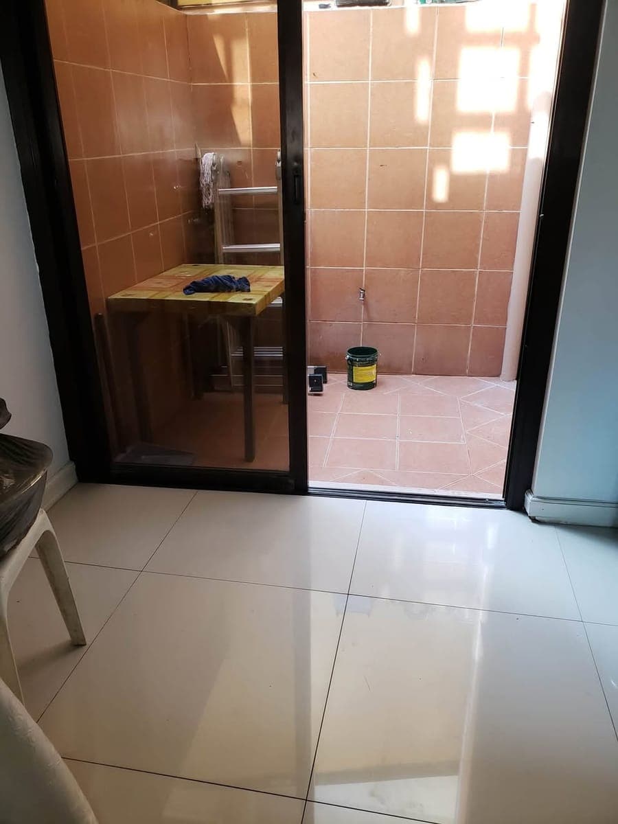 3 br 2 cr 1 car garage townhouse for rent in Teresa Park, Las Pinas, 20k per month, available for vi... - photo 4