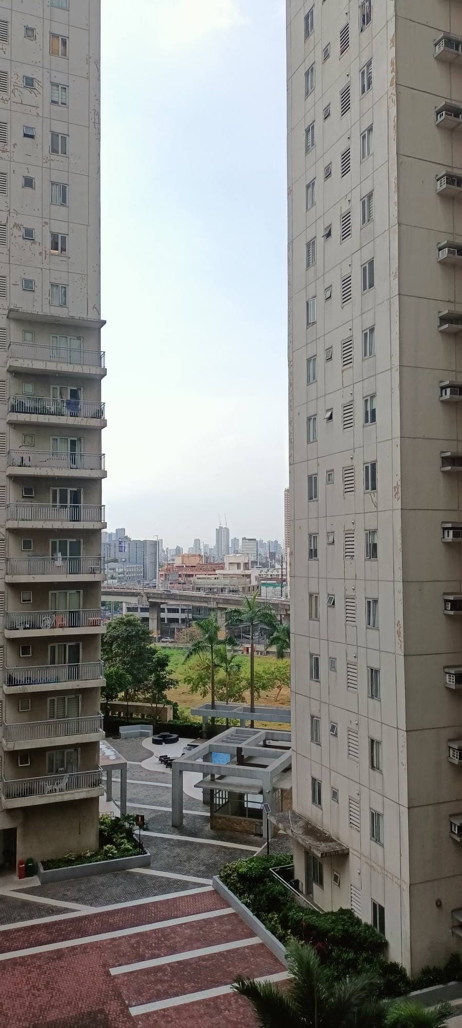 Cityland Pasong Tamo tower Chino Roces - photo 1