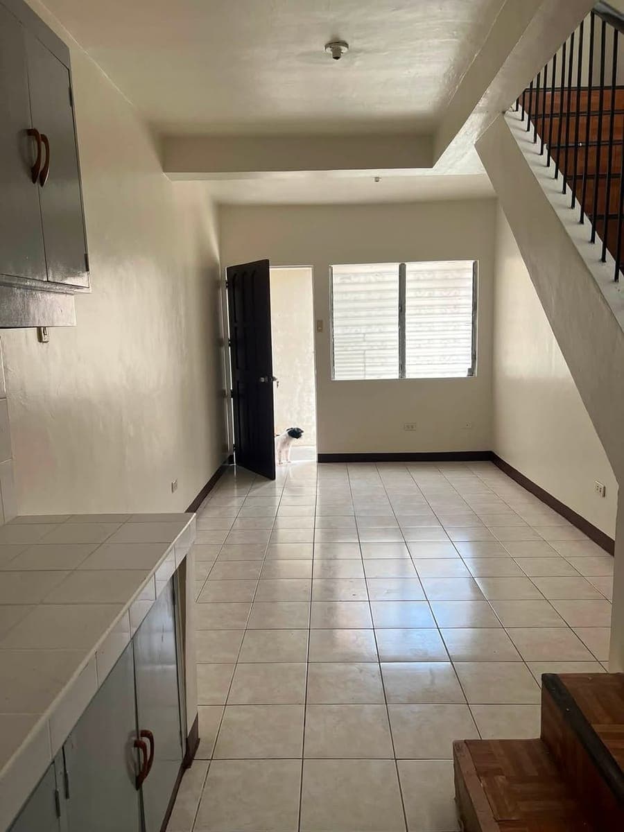 Villa Fidela subdivision E.aldana las pinas near plaza quezon - photo 1
