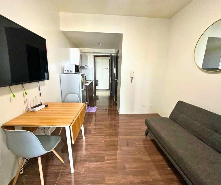 FOR RENT: Air Residences Makati - 1 Bedroom w/ Balcony - photo 2