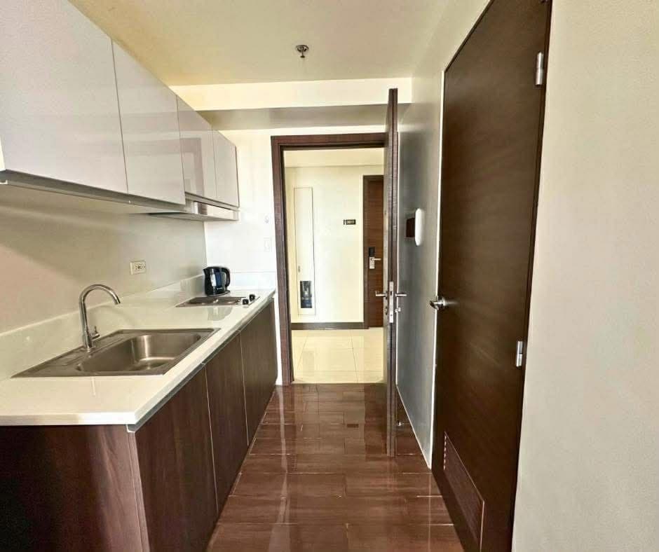 FOR RENT: Air Residences Makati - 1 Bedroom w/ Balcony - photo 7