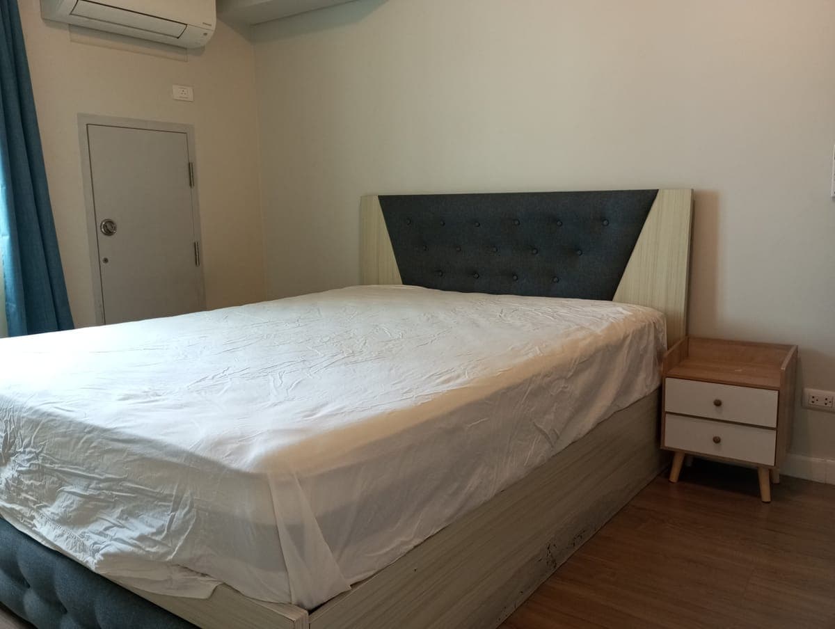 **FOR LEASE: Kroma Tower** - photo 13