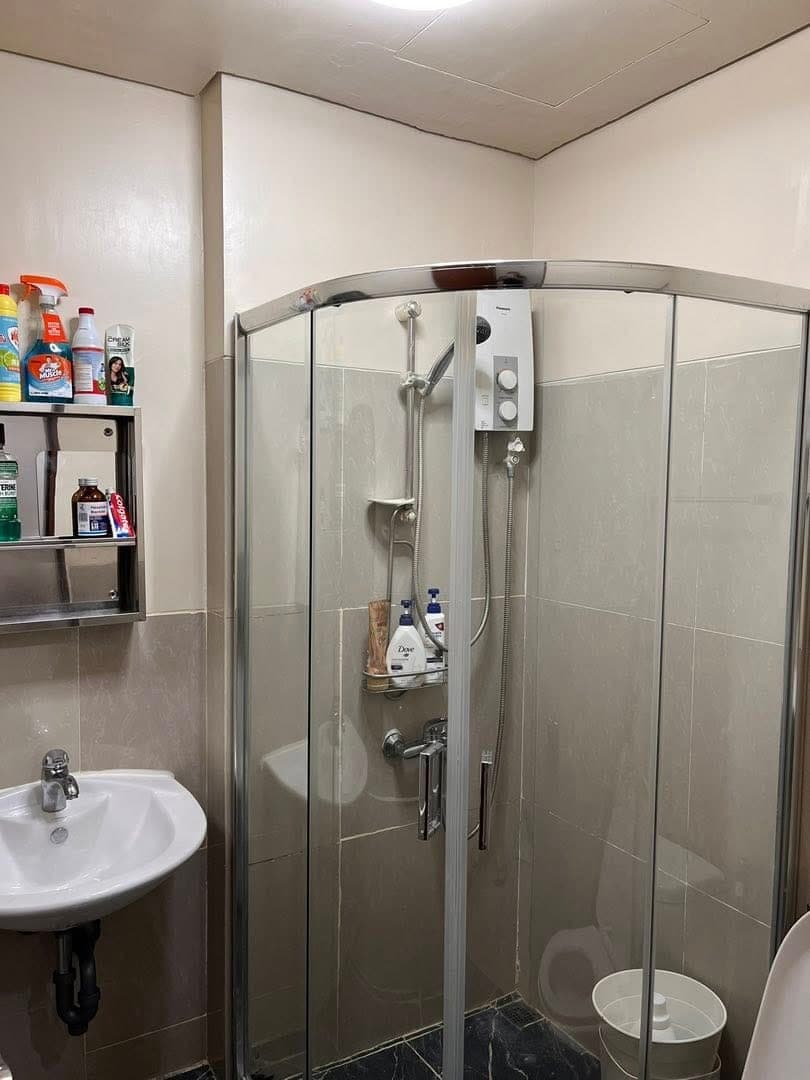 Looking for a cozy place to call home?The Beacon Condominium-Arnaiz Tower - photo 2