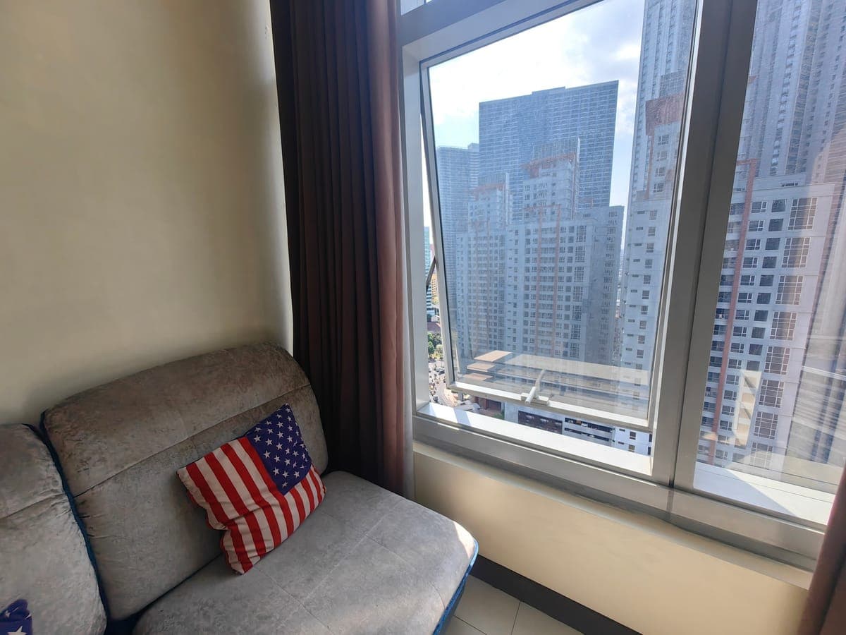 # **For Lease: Makati One Central 1BR ** - photo 9