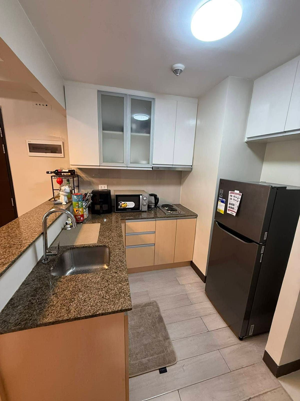 FOR RENT @ GREENBELT HAMILTON TOWER 1 - photo 8