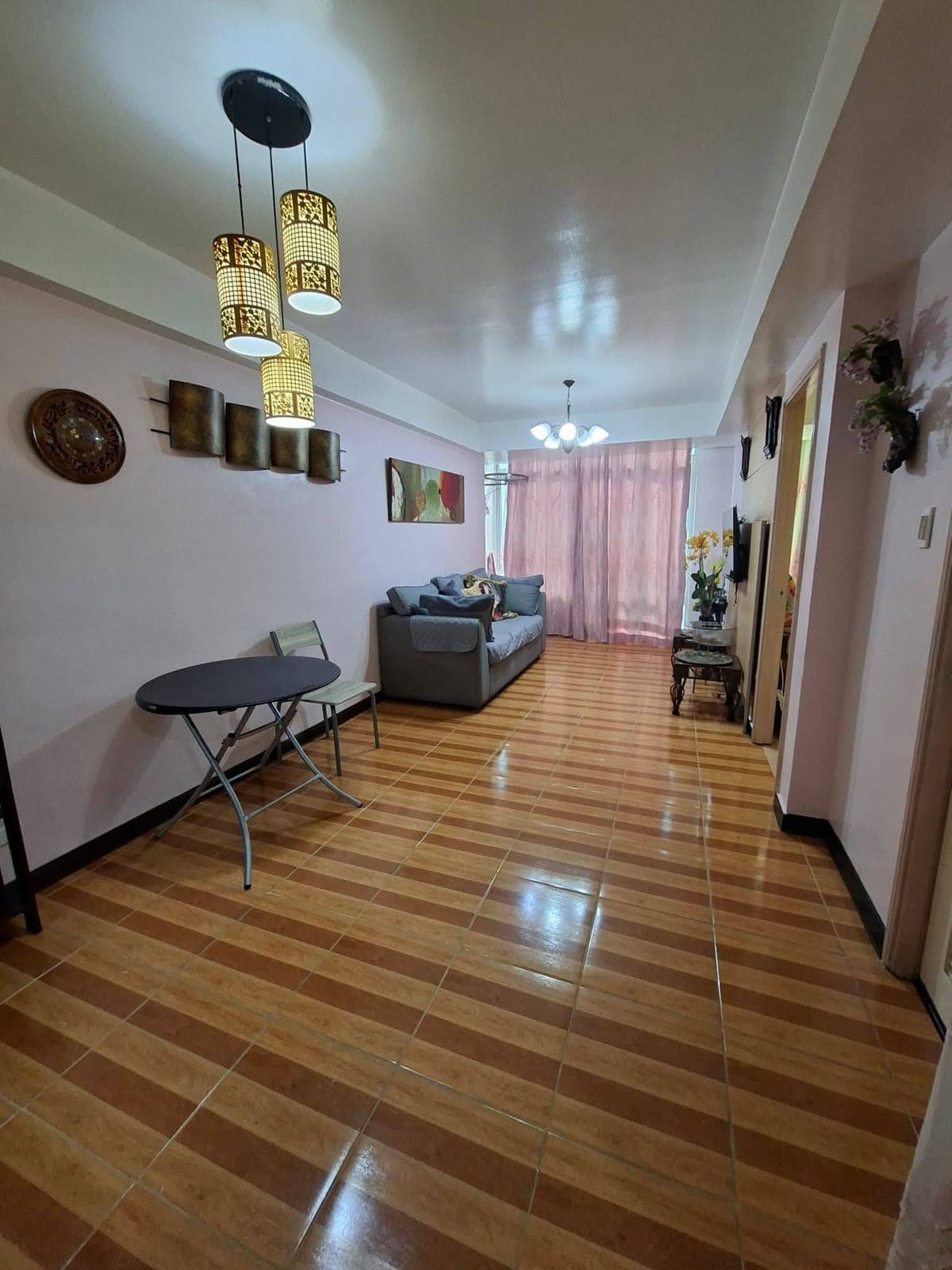 Makati condo 1bedroom unit Furnished 46sqm big cut unit - photo 4