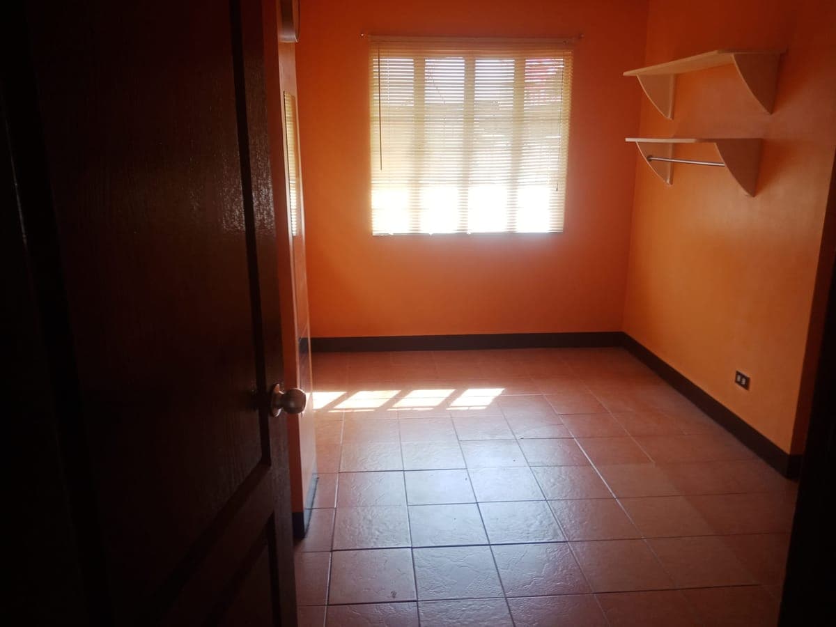 Studio type room for rent here in Makati near pure gold j.p Rizal and circuit makati.. Pm me for more details.. - photo 6