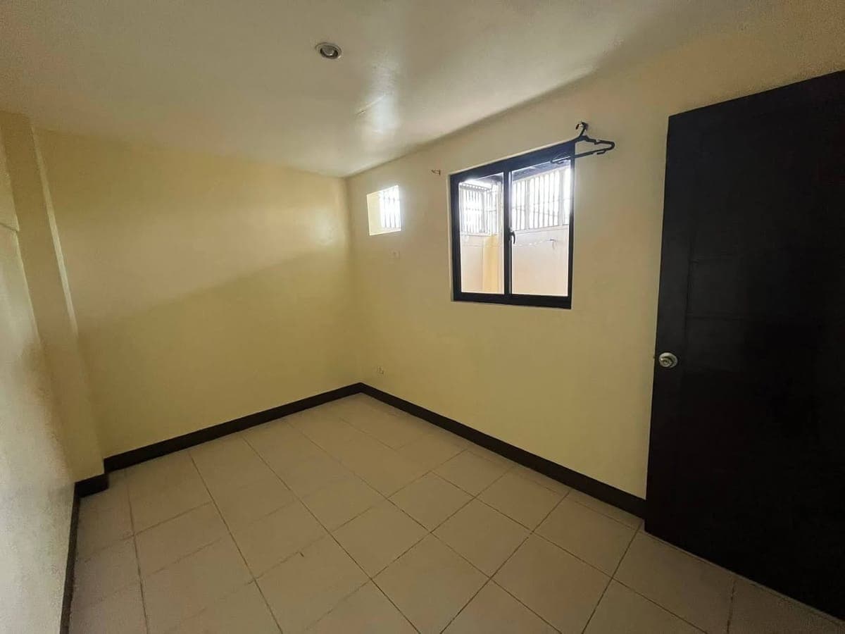 HOUSE FOR RENT - photo 2