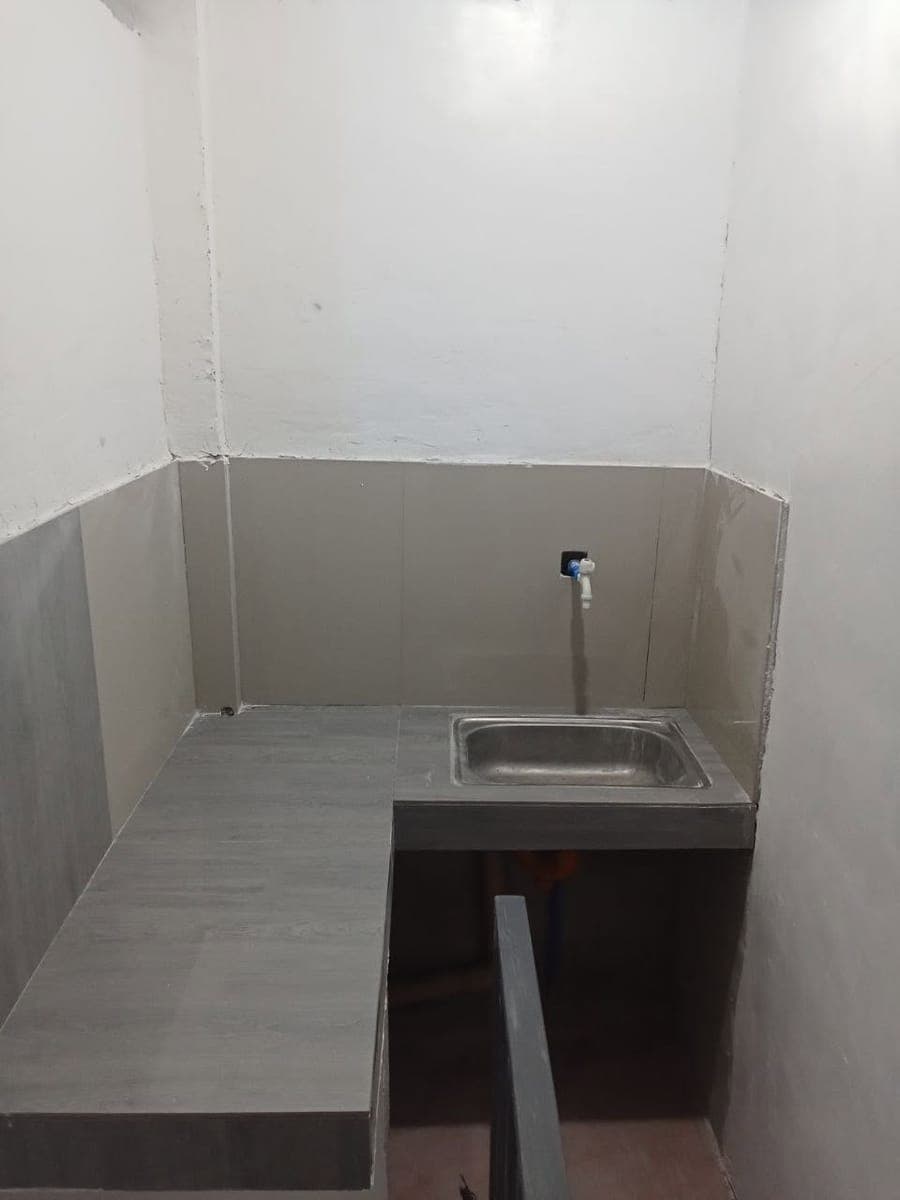 ROOM FOR RENT - photo 1