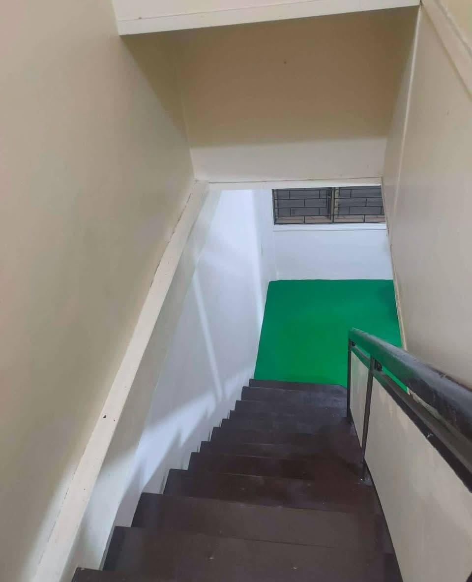 Staffhouse/Barracks - photo 1