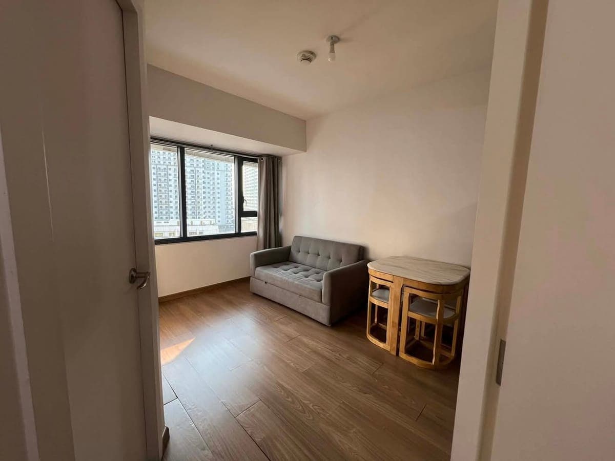 FOR RENT/LEASED - READY TO MOVE IN - photo 1