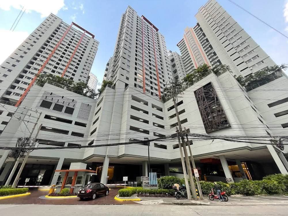 𝐅𝐎𝐑 𝐑𝐄𝐍𝐓 Studio Type Condo at THE COLUMNS LEGASPI VILLAGE - photo 1