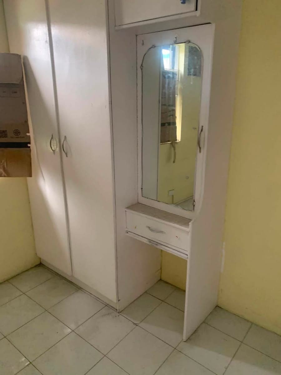 Room for rent, near evacom plaza，3k/month share bill, or 5k/month free electricity and water, red fi... - photo 1