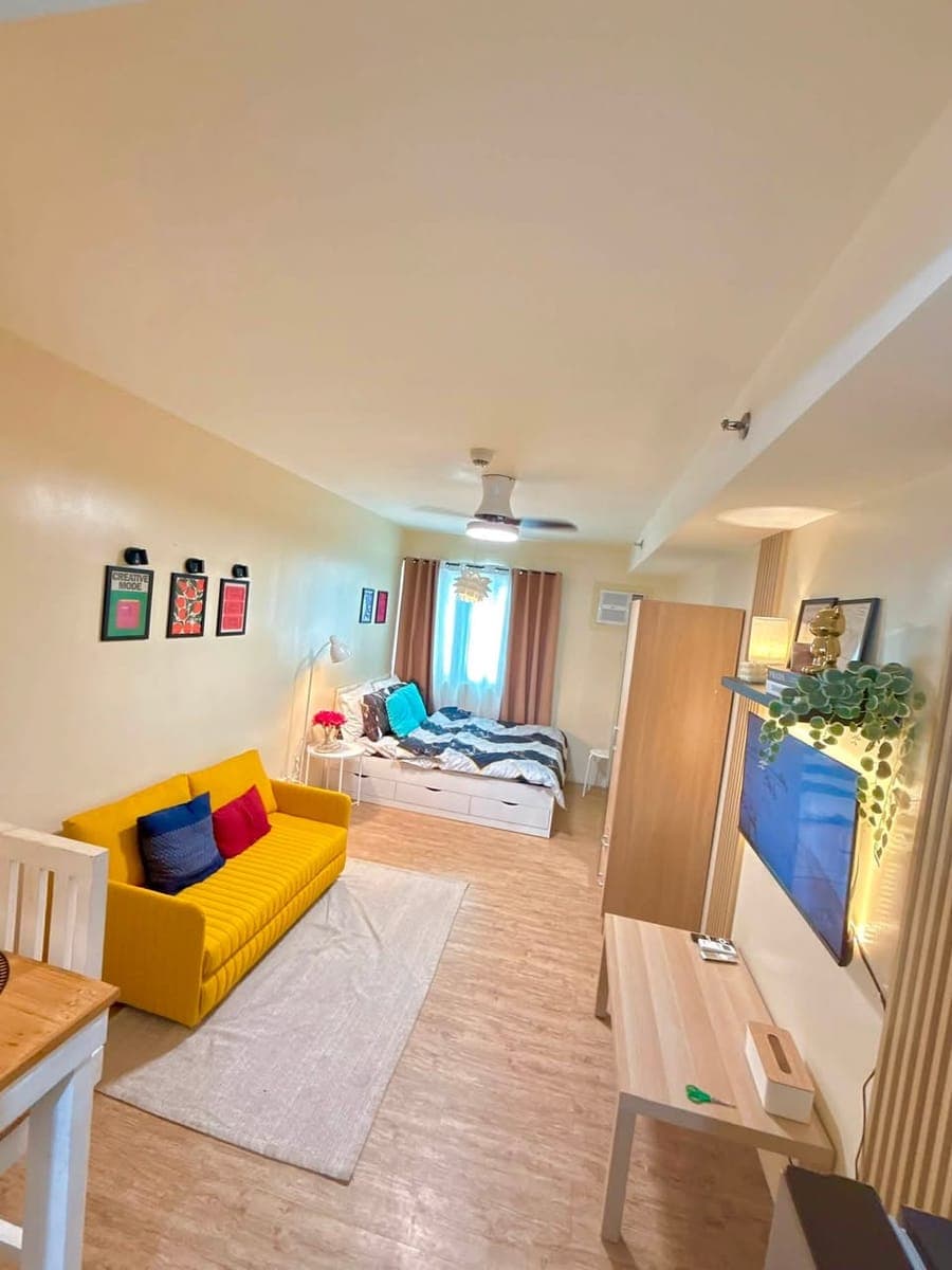 Fully Furnished Studio Unit for Rent @ Ananda Square Alabang Zapote Las Piñas. - photo 1