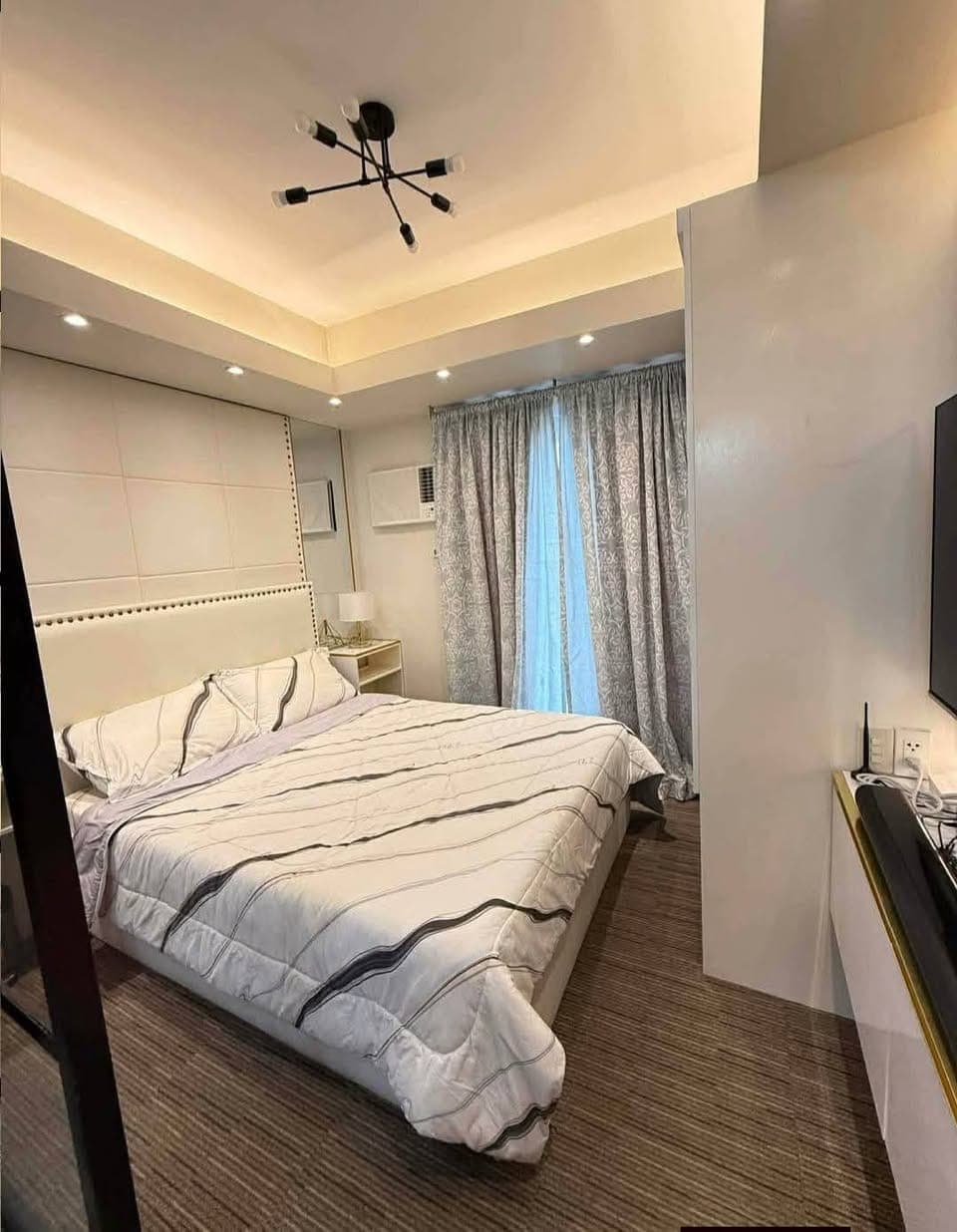 FOR LEASE - - photo 3