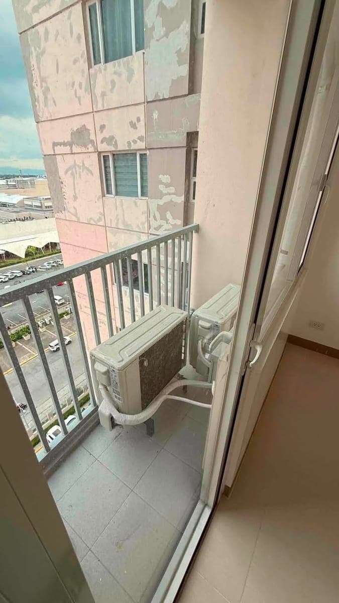 🌇 Ready for rent. 2BR condominium in South residence Building 3. - photo 4
