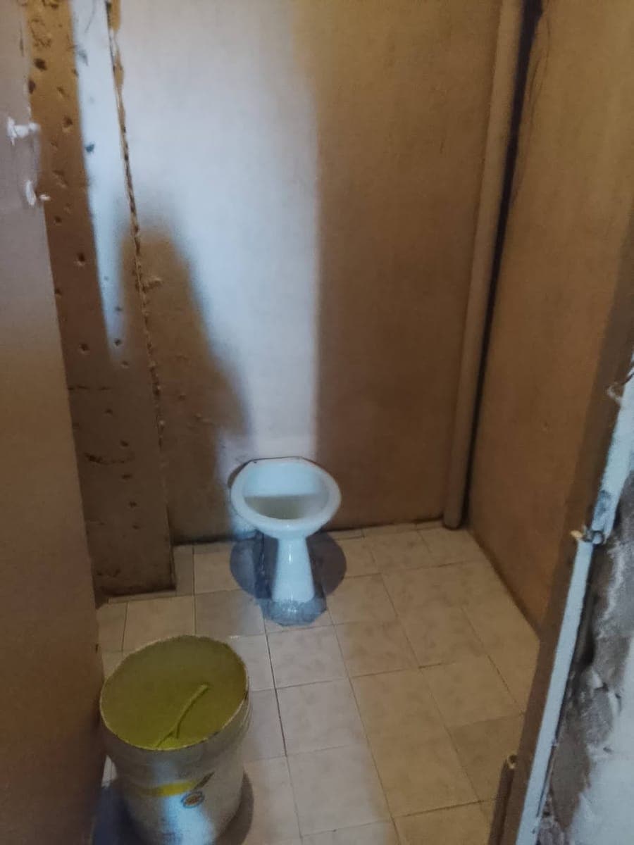 ROOM FOR RENT - photo 2