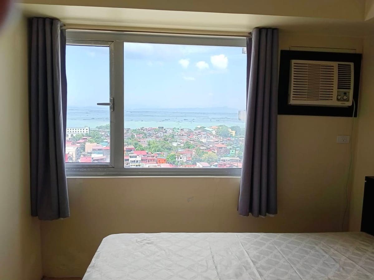 For Rent- Furnished Studio Condo in Alabang. - photo 1