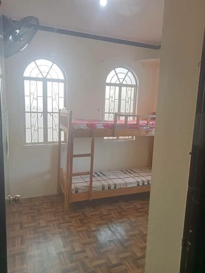 Las Pinas Room for Rent - photo 5