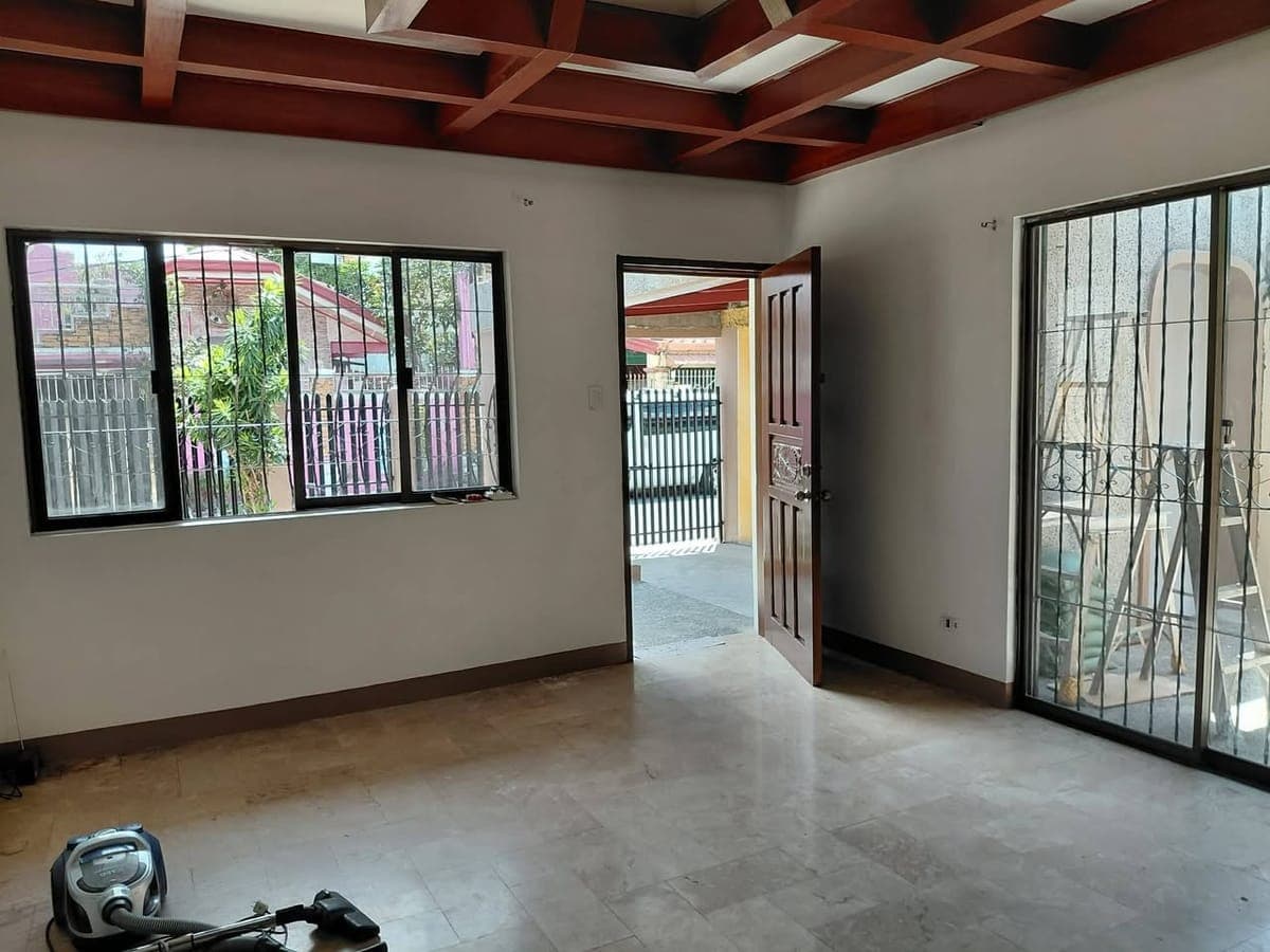 Bungalow House for Rent - photo 5