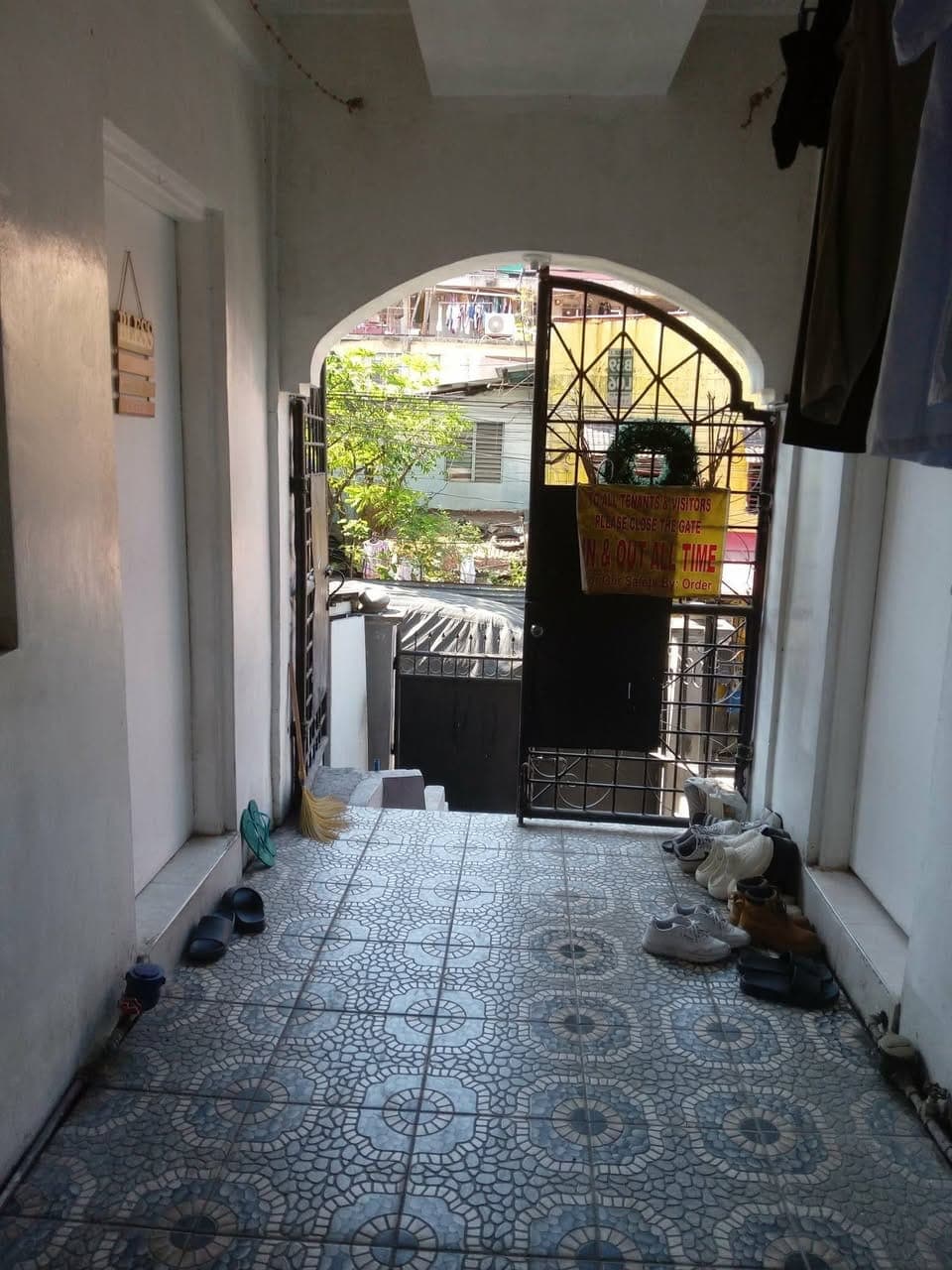 ROOM FOR RENT : - photo 5