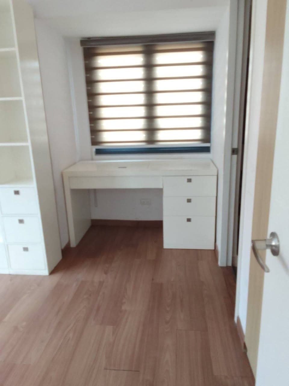 The Rise Makati Condominium - photo 4