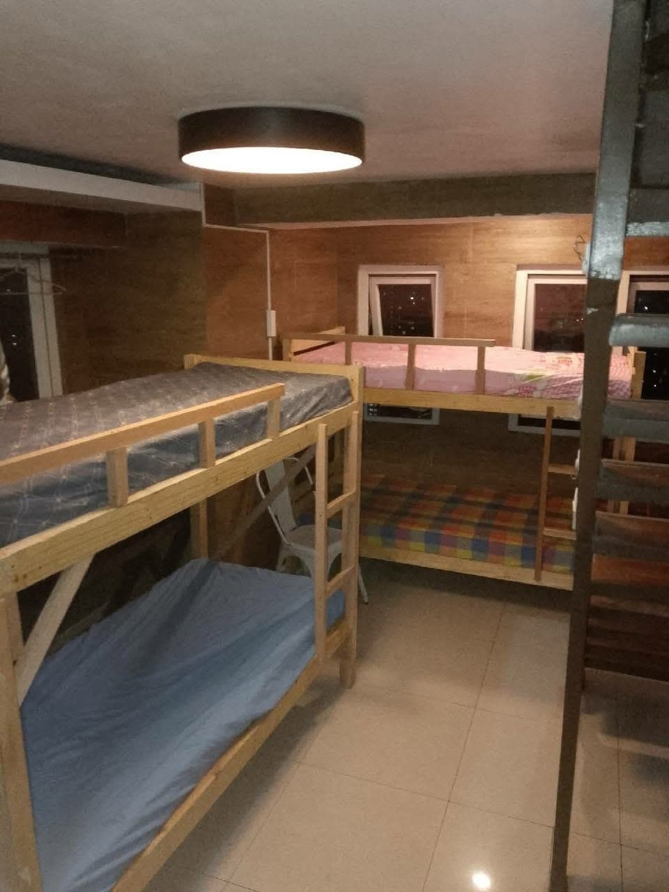 ✨CONDO BED SPACE and SOLO ROOM✨ - photo 4