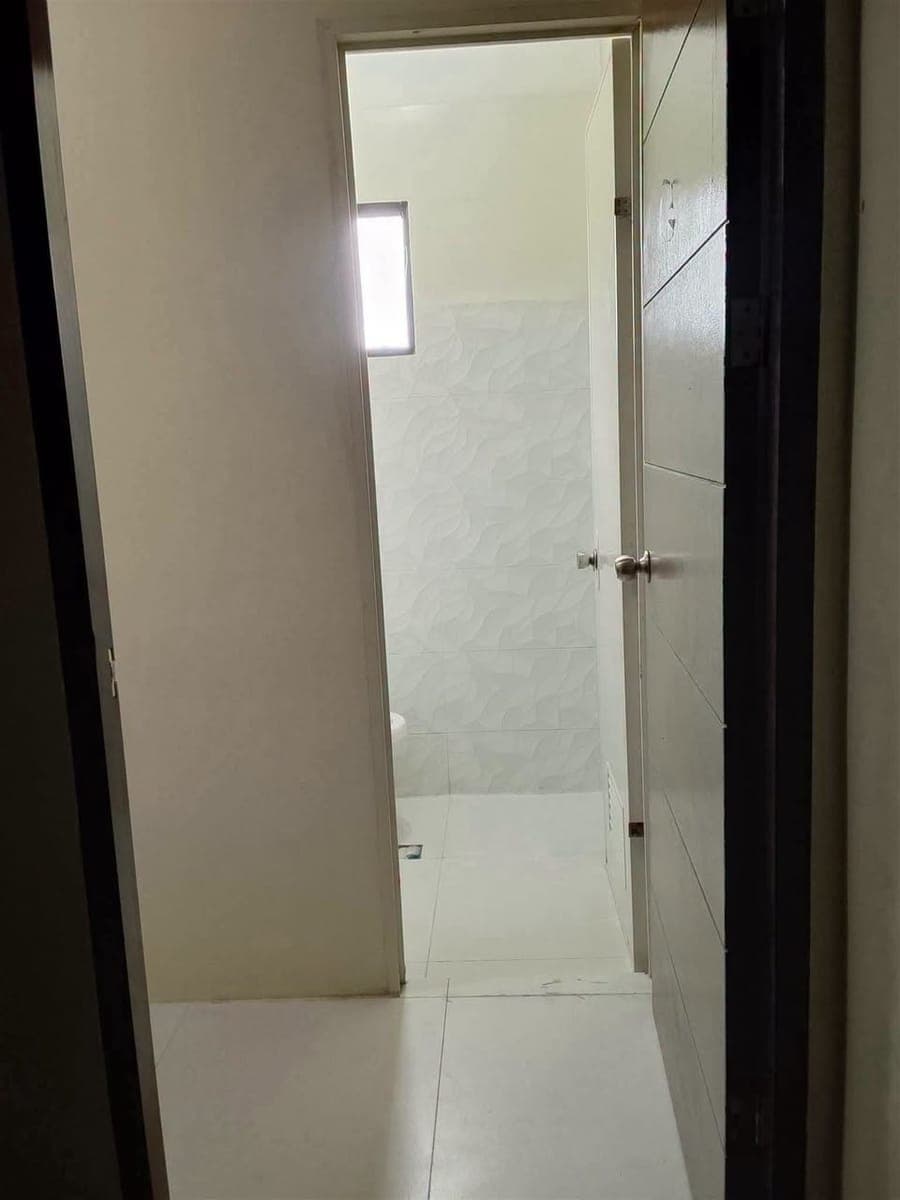 STUDIO ROOM FOR RENT!  6,000/mo lang! - photo 2