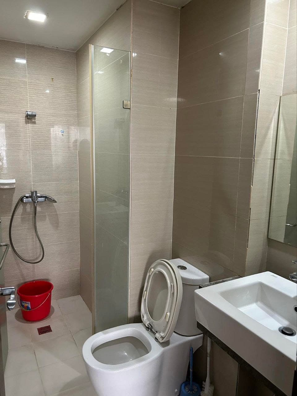 FOR RENT | Two Central, Makati - photo 3
