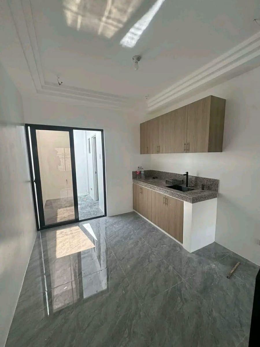 65K HOUSE FOR RENT IN CITADELLA VILLAGE LAS PIÑAS CITY - photo 1