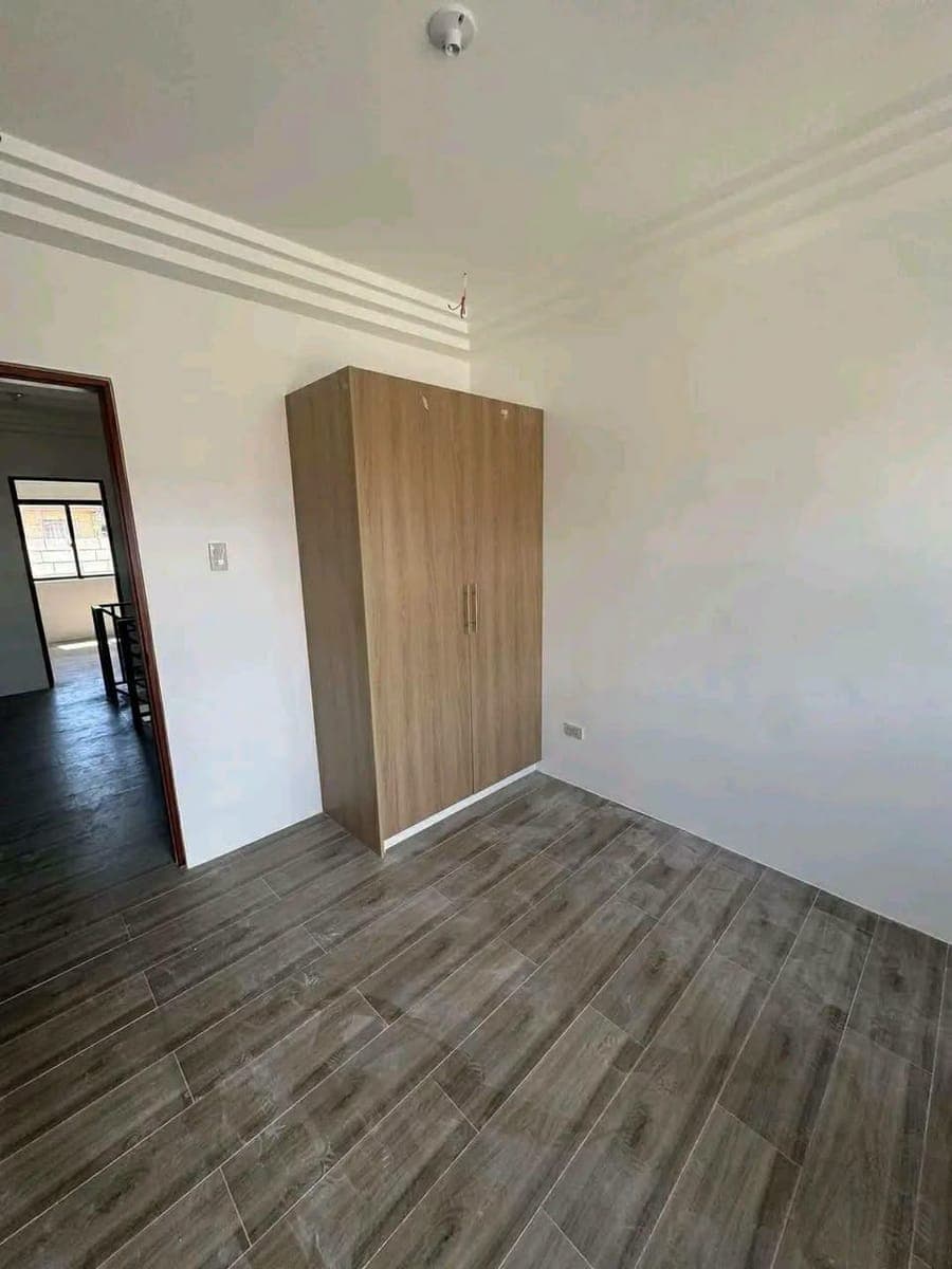 65K HOUSE FOR RENT IN CITADELLA VILLAGE LAS PIÑAS CITY - photo 2