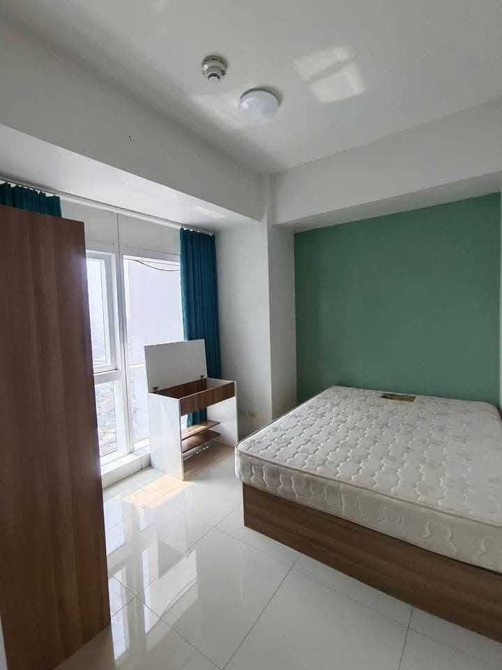 ₱35K MONTHLY‼️ | FULLY FURNISHED 2BR WITH BALCONY AT 100 WEST MAKATI - photo 2