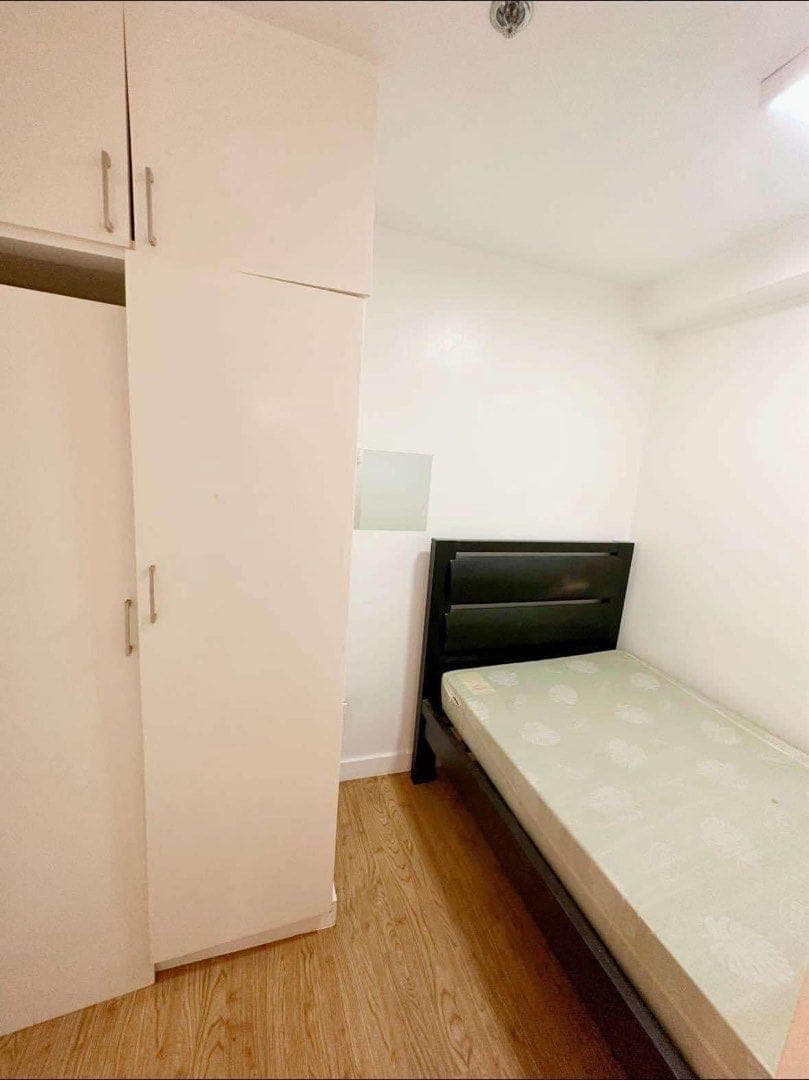 FOR RENT: VICTORIA DE MAKATI - 2 BEDROOM UNIT - photo 5