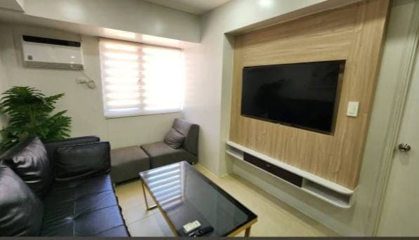 LEASE | Turf BGC Tower 1, Taguig - photo 3