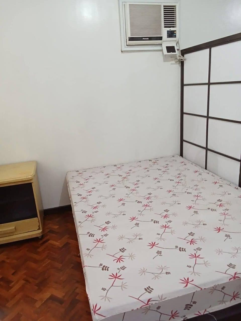 For Rent at The Columns Ayala (ER1306) - photo 2