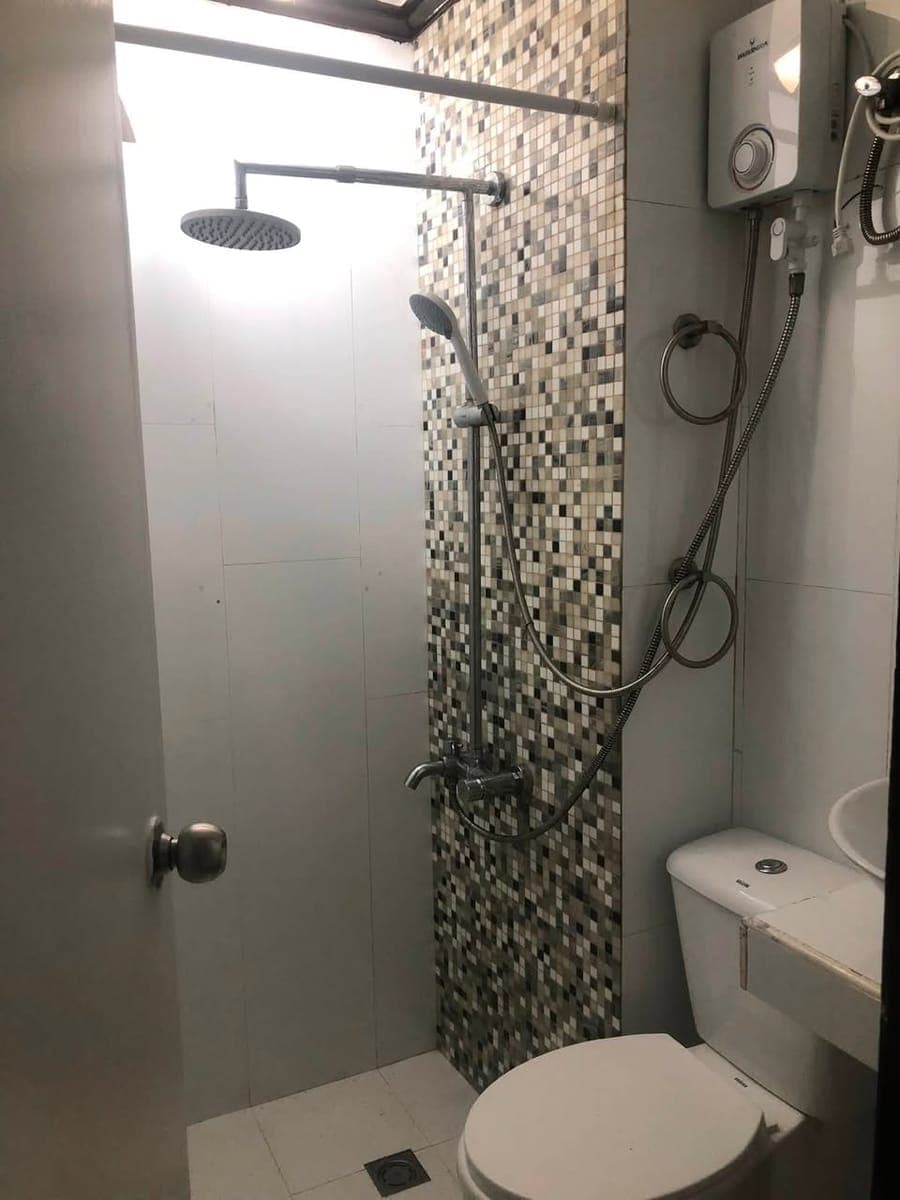 For Rent Condo Back of Sm Center Las Piñas City. - photo 4