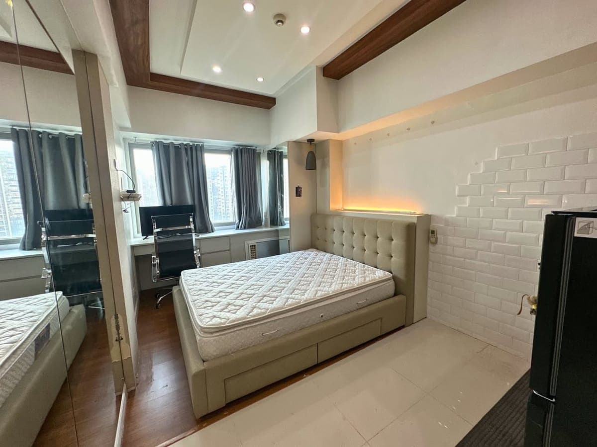 FOR RENT: ETON TOWER near Makati Med - Studio Unit - photo 1