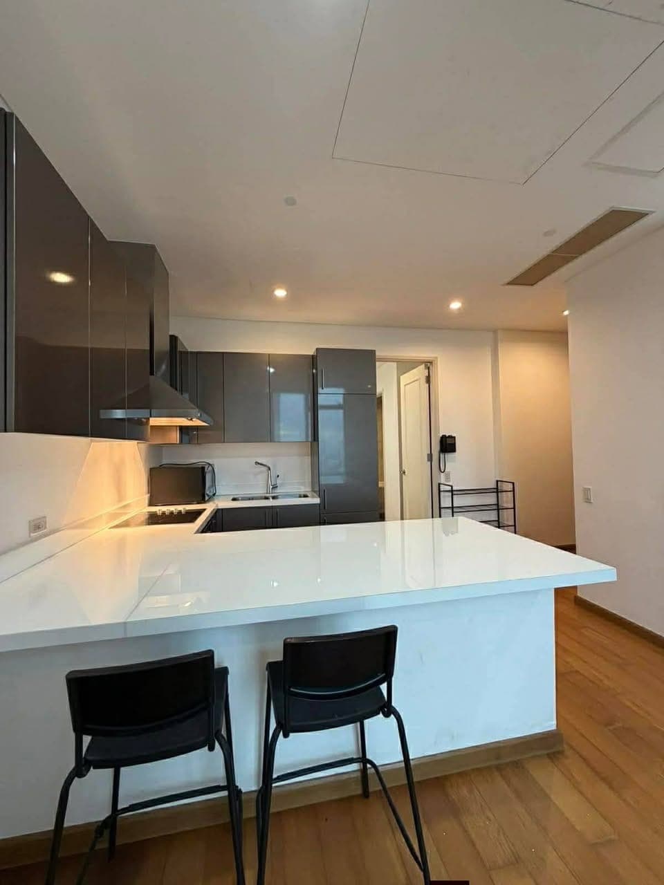 for Rent in Trump Tower (ER2113) - photo 2