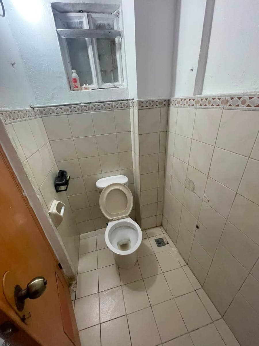 HOUSE FOR RENT- 1 year contract - photo 4
