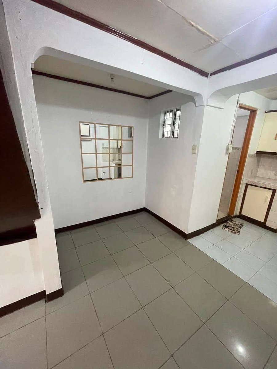 HOUSE FOR RENT- 1 year contract - photo 5