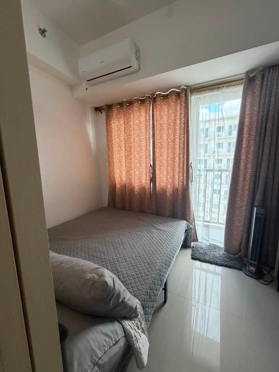 🏡 FOR RENT – 1 Bedroom Fully Furnished Condo - photo 2