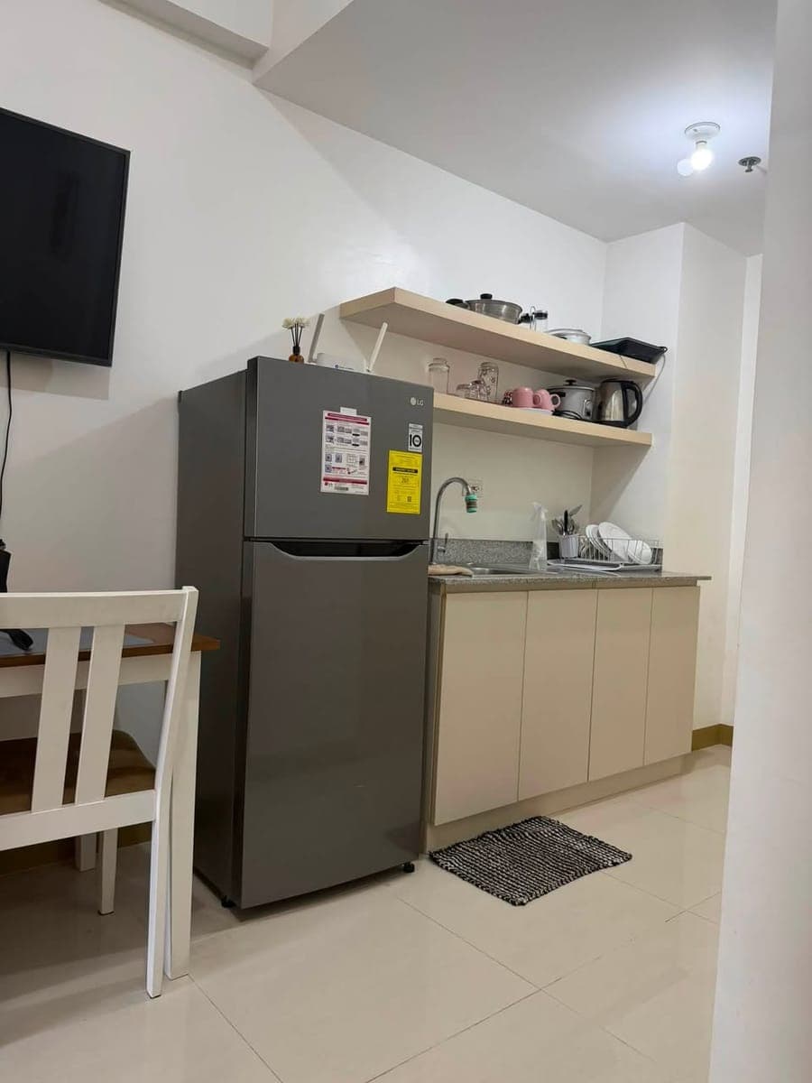 🏡 FOR RENT – 1 Bedroom Fully Furnished Condo - photo 5